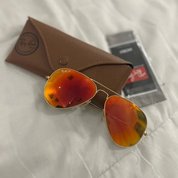 Ray-Ban | Accessories | Rayban Aviator Polarized Sunglasses  display picture 3